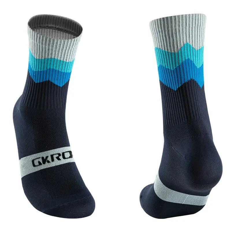 Cycling Socks for Men And Women Breathable Ankle Length Sports Gym Cycling Socks Non Slip Moisture Wicking Cycling Ankle Socks