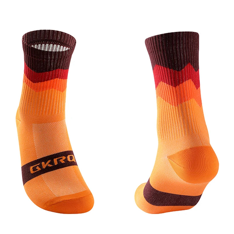 Cycling Socks for Men And Women Breathable Ankle Length Sports Gym Cycling Socks Non Slip Moisture Wicking Cycling Ankle Socks